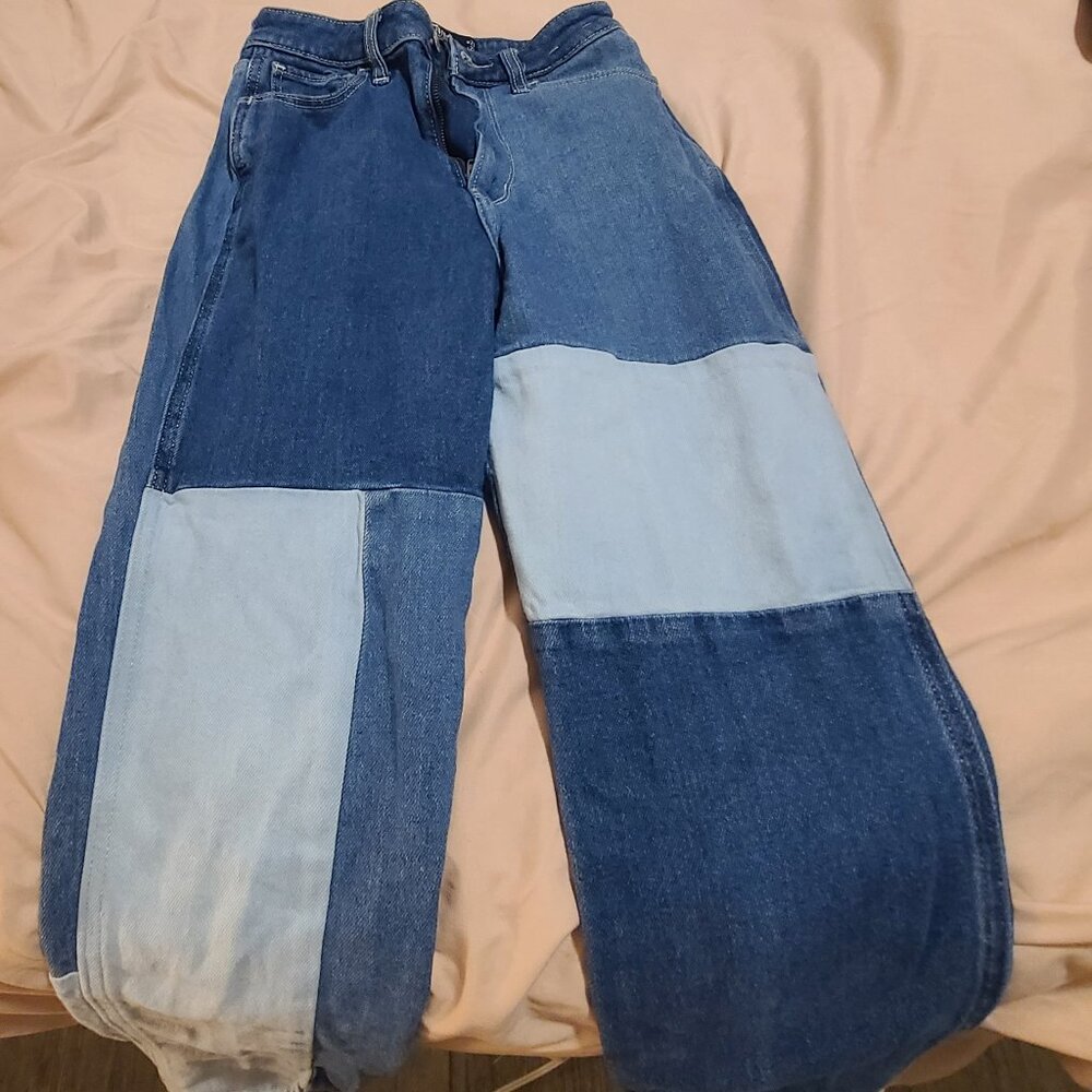 Color block jeans
